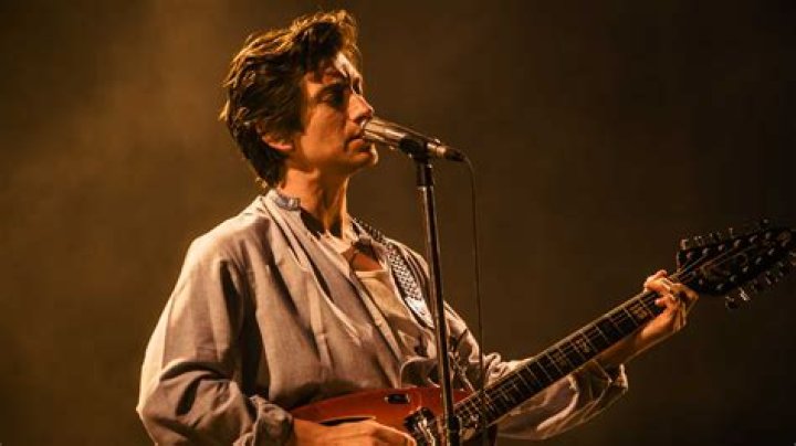 Alex Turner Biography, Age, Height, Wife, Net Worth, Family