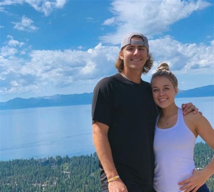 Bryson Stott Biography, Age, Height, Wife, Net Worth, Family