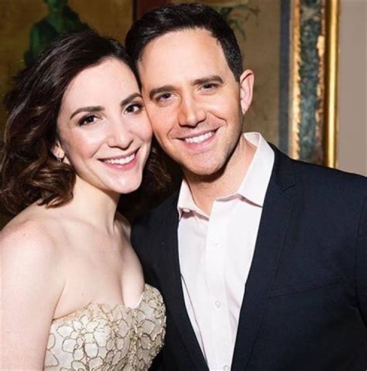 Carl Allen Biography, Age, Height, Wife, Net Worth, Family