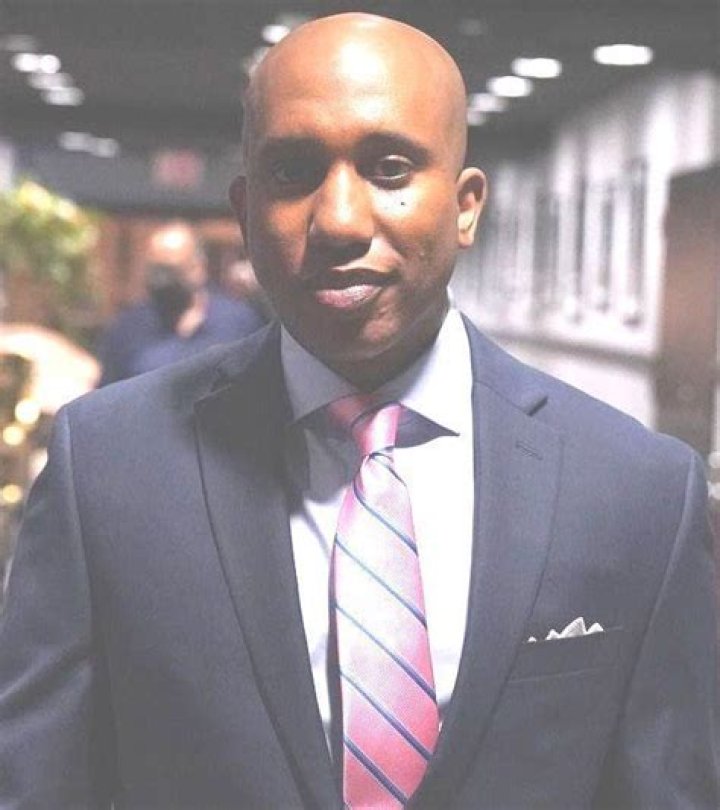 Chris Redd Biography, Age, Height, Wife, Net Worth, Family