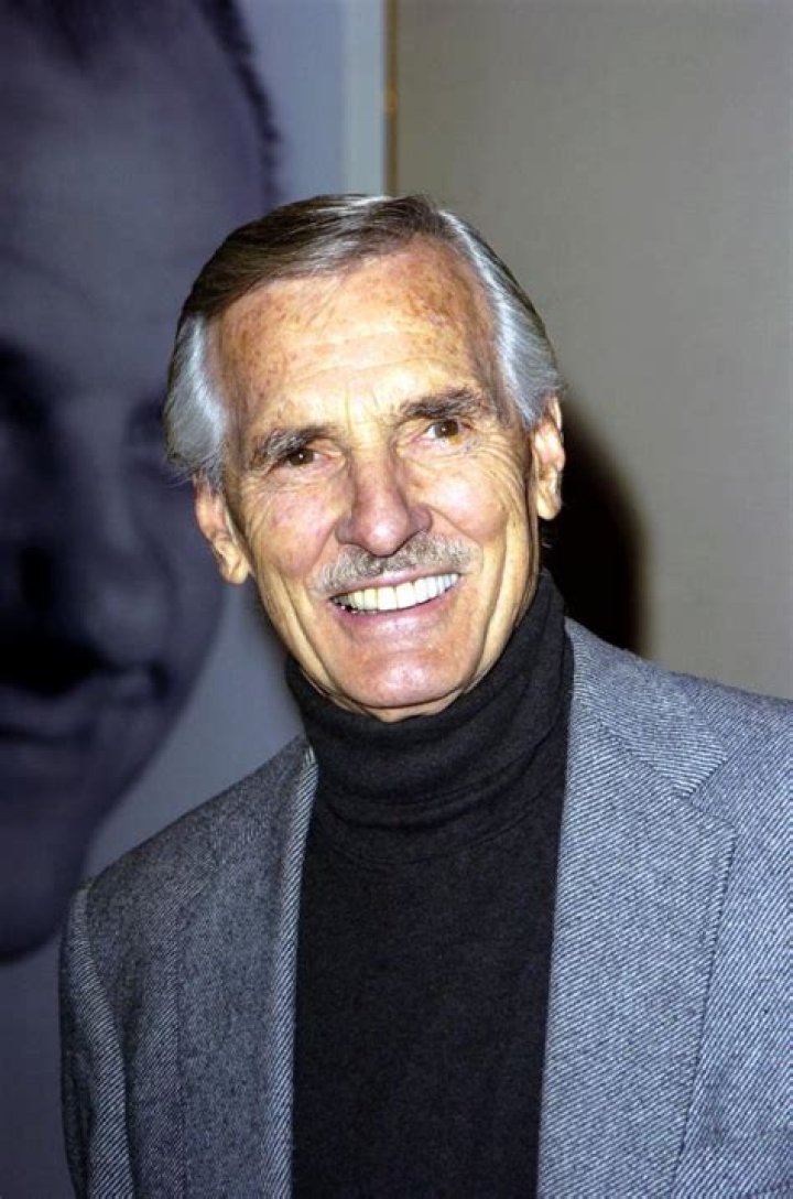 Dennis Weaver Biography, Age, Height, Wife, Net Worth, Family