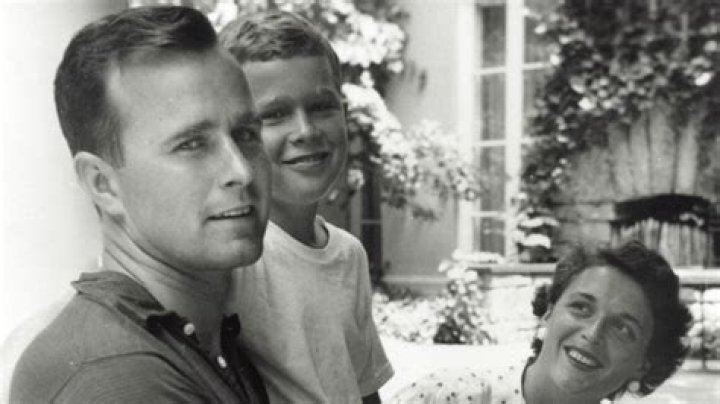 George W. Sams Jr. Biography, Age, Height, Wife, Net Worth and Family