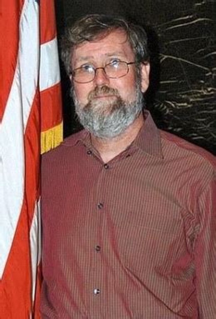 Ian Gibbons (biochemist) Biography, Age, Height, Wife, Net Worth and Family
