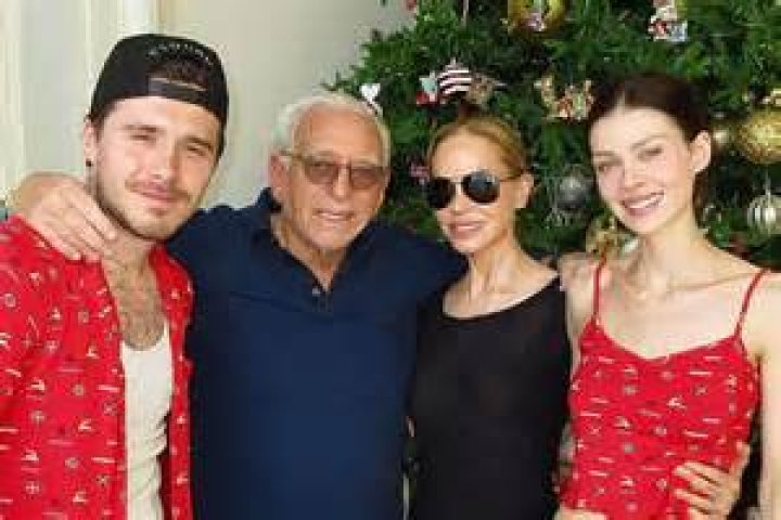 J. Scott Campbell Biography, Age, Height, Wife, Net Worth, Family