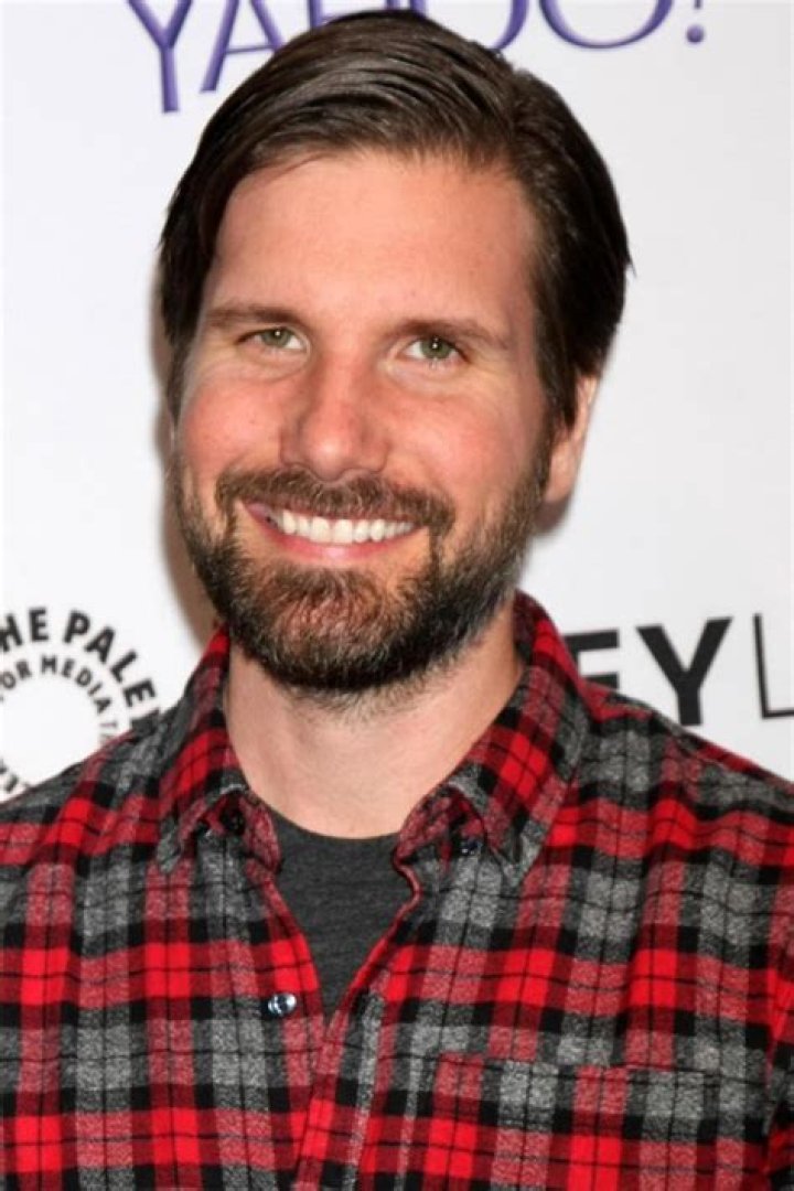 Jon Lajoie Biography, Age, Height, Wife, Net Worth, Family