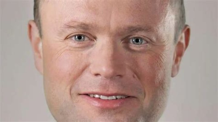 Joseph Muscat Biography, Age, Height, Wife, Net Worth, Family