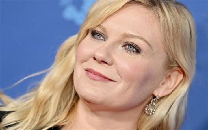 Kirsten Dunst biografía, edad, altura, esposa, net worth, familia