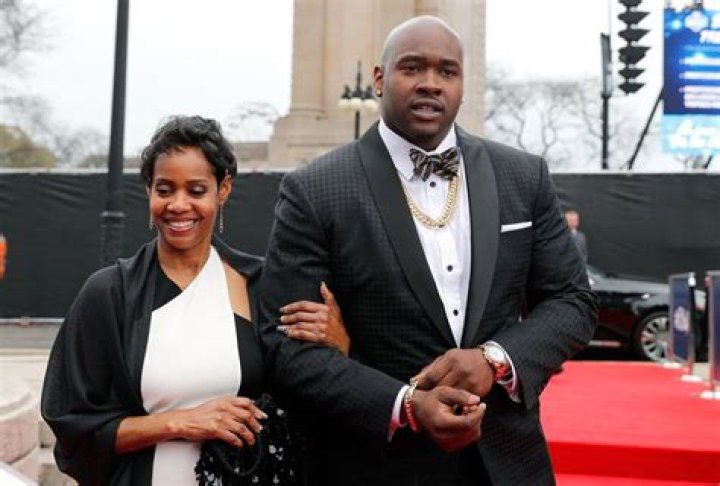 Laremy Tunsil Biography, Age, Height, Wife, Net Worth, Family