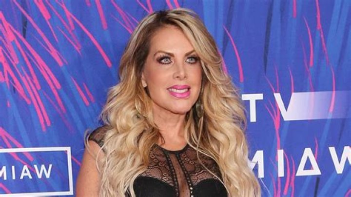 Lorena Enriqueta Herrera Biography, Age, Height, Husband, Net Worth, Family