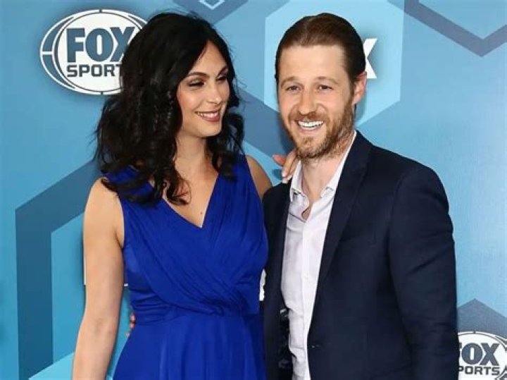 Morena Baccarin Biography, Age, Height, Husband, Net Worth, Family