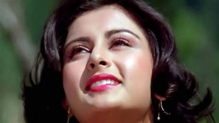 Poonam Dhillon Biography, Age, Height, Husband, Net Worth, Family