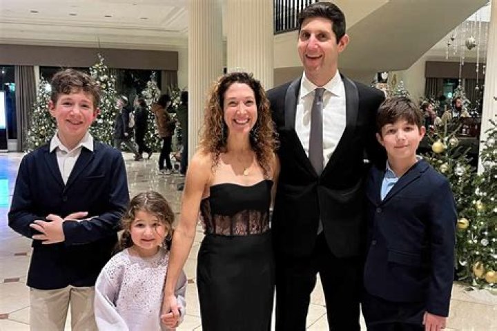 Randi Zuckerberg Biography, Age, Height, Husband, Net Worth, Family