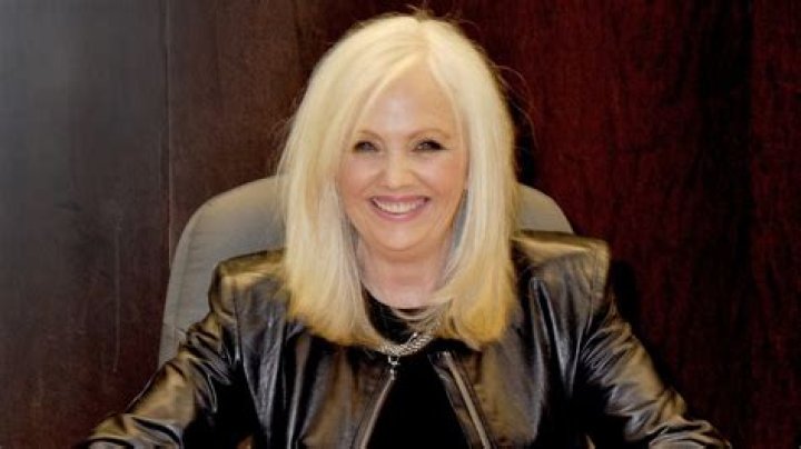 Rhonda Byrne Biography, Age, Height, Wife, Net Worth and Family