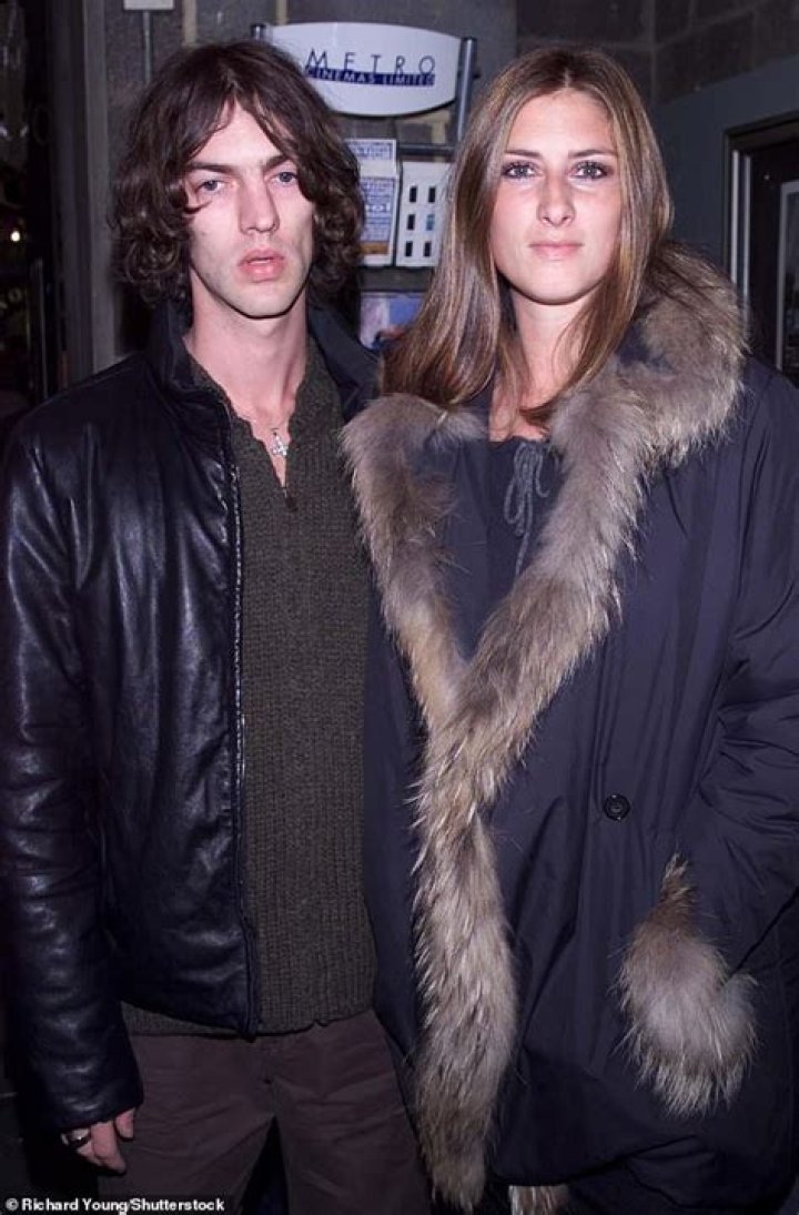 Richard Ashcroft Biography, Age, Height, Wife, Net Worth, Family