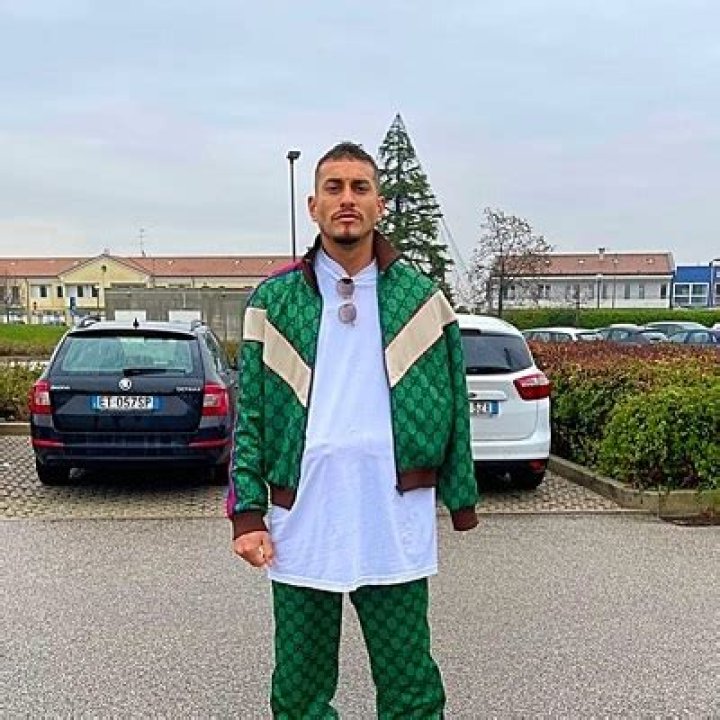 Roberto Pereyra Biography, Age, Height, Wife, Net Worth, Family