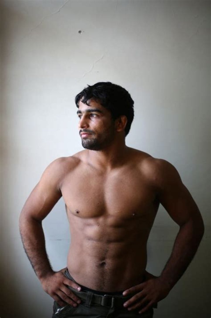 Sandeep Tomar Biography, Age, Height, Wife, Net Worth, Family