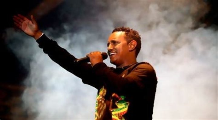 Teddy Afro Biography, Age, Height, Wife, Net Worth, Family
