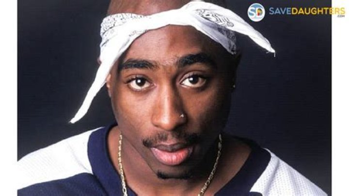 Tupac Shakur Biography, Age, Height, Wife, Net Worth, Family